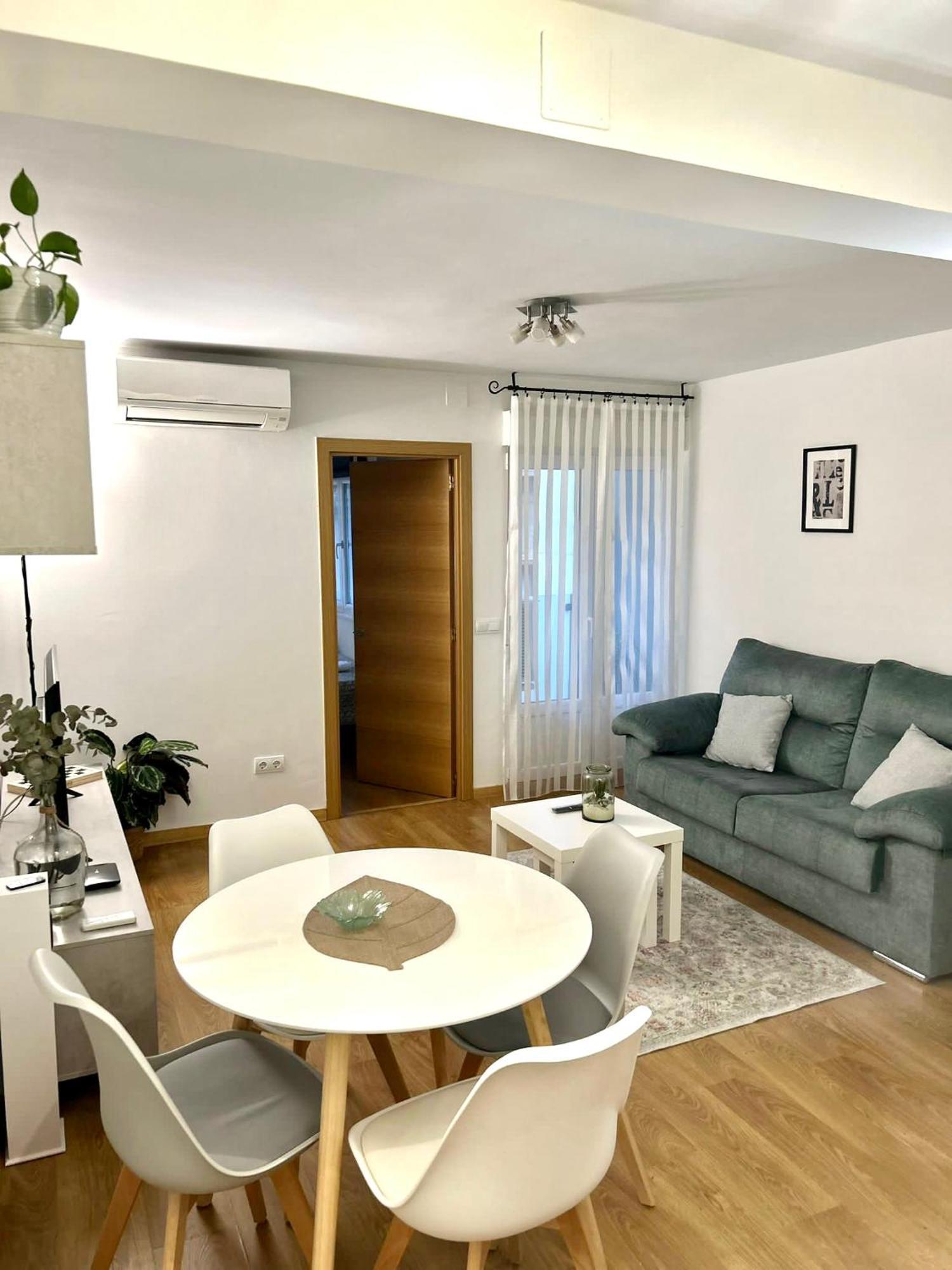 Pelayo Apartment Хихон Екстериор снимка